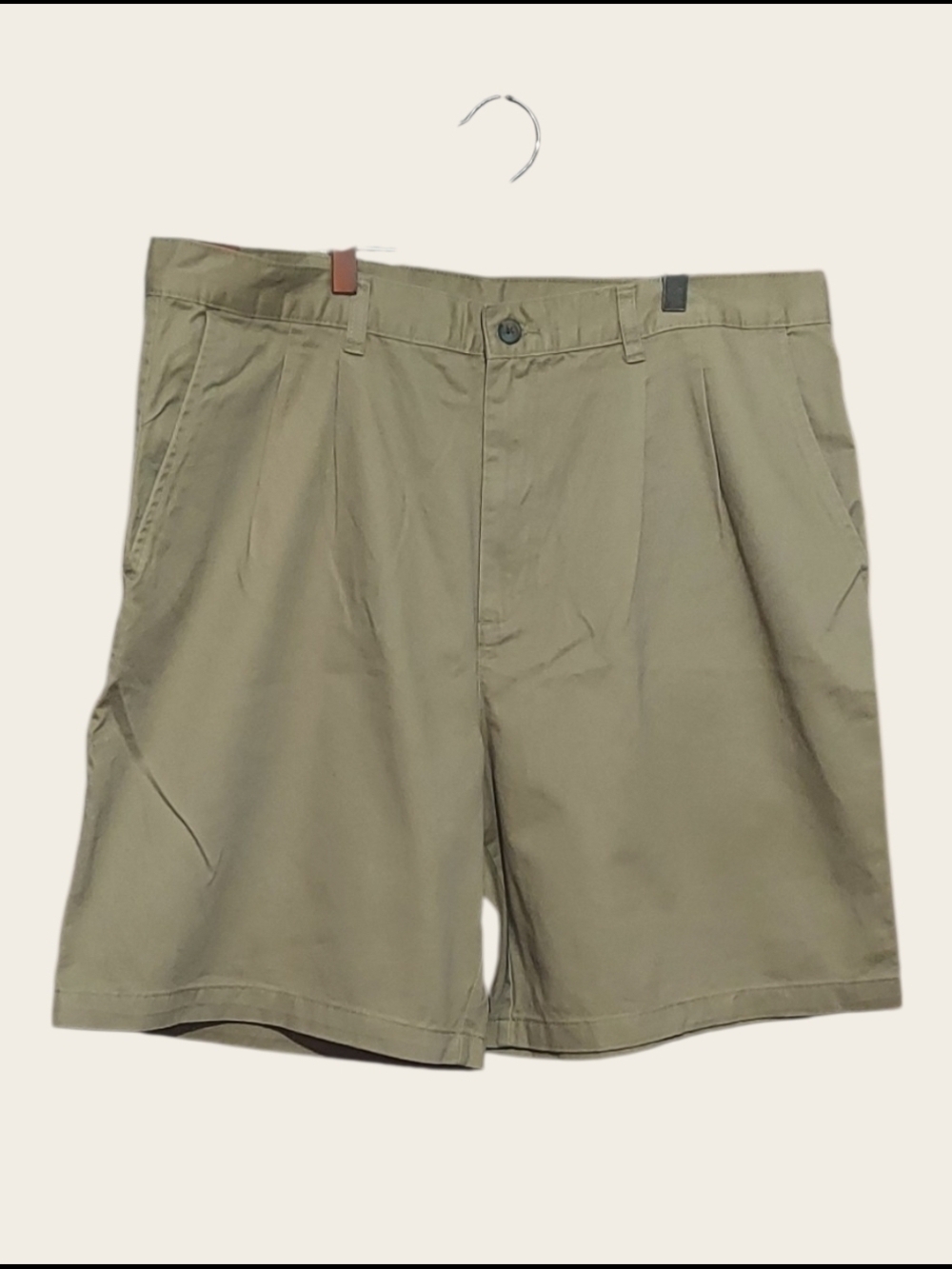 NWT Haggar Men's EZ'S Khaki PLEATED Shorts Sz 38